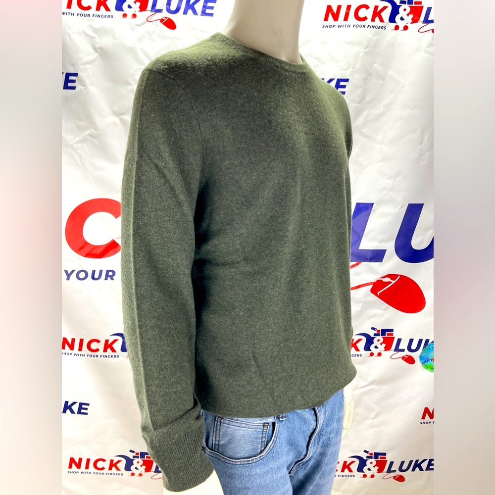 Men’s Heather Olive crewneck sweater by NAADAM - Soft Collection.